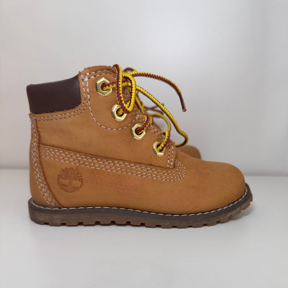 Gently Worn Timberland Toddler Kids Brown Boots with Yellow Laces Size 6.5